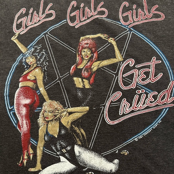 Vintage Motley Crue shirt. Women’s small. - Picture 4 of 9